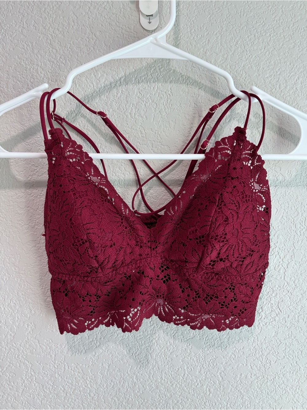 Victoria’s Secret PINK Burgundy Dark Red Lace Bralette Bra Women’s Size Small
